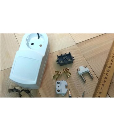 Корпус коробка для умной розетки VR1 ST0 124*57*50мм (18095)