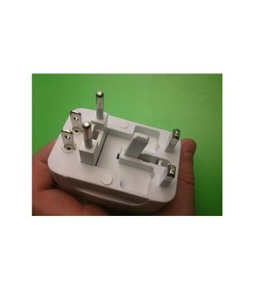 Сетевой дорожный универсальный адаптер розетки (10704)