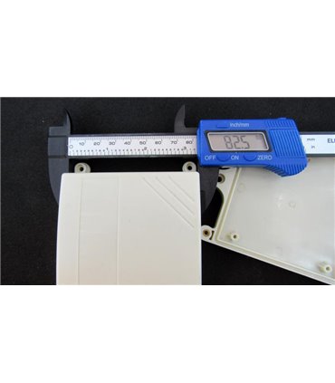 Распределительная коробка 90*85*40мм с ушками (16271)