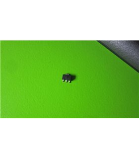 Регулятор питания 78L12 12V CJ78L12 SOT-89 3% SMD (14286)