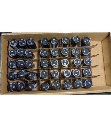 Электролитический конденсатор 35V 10000uF 35*18мм (19376)