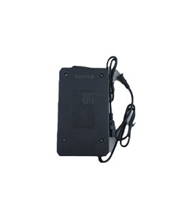 Зарядное устройство для аккумулятора электровелосипеда 96V 20Ah (19150) Зарядное устройство для аккумулятора электровелосипеда 96V 20Ah (19150)