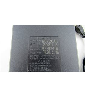 Зарядное устройство для аккумулятора электровелосипеда 96V 20Ah (19150) Зарядное устройство для аккумулятора электровелосипеда 96V 20Ah (19150)