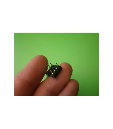 Панелька для микросхем IC гнездо dip-8pin (10708)