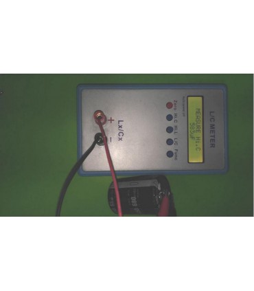 Конденсатор электролитический 450V 680uF (14737)