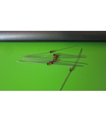 Стабилитрон BZX55C30V 30V 0.5W D0-35 2.4V 10шт (11249)