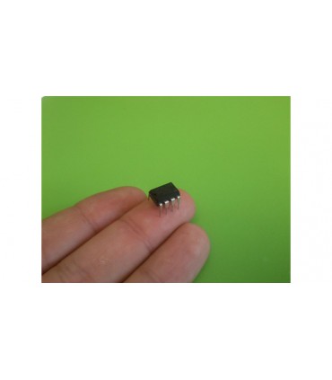 Микросхема EEPROM Atmel AT24C08N 24C08 DIP8 (11101)