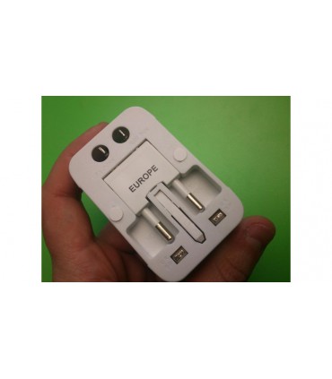 Сетевой дорожный универсальный адаптер розетки (10704)