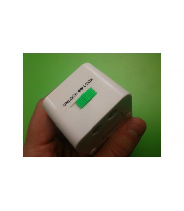 Сетевой дорожный универсальный адаптер розетки (10704)