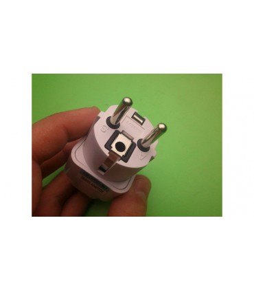 Универсальный переходник розетка 10A 250V (11499)