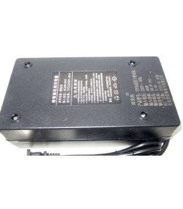 Зарядное устройство блок питания электровелосипеда 72V 5A (14333)