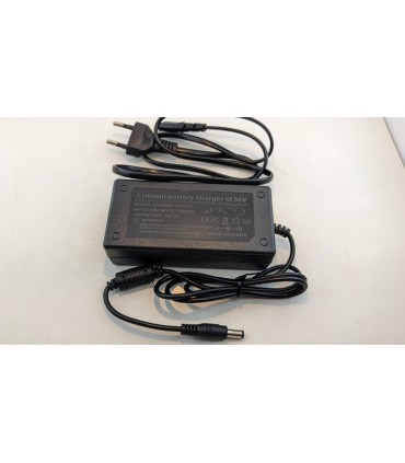 Зарядное устройство 36V LiIon аккумулятора выход 42V 2A (19449)