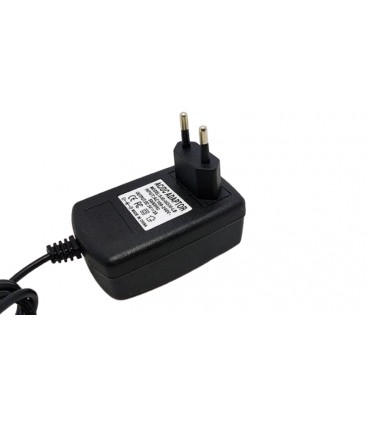 Блок питания зарядное устройство с индикатором 5V 3A штекер 5.5*2.1 (15706)