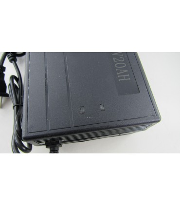 Зарядное устройство для кислотного аккумулятора 80V 20Ah 80-96V 2.8A (18848)