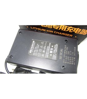 Блок питания зарядное устройство для литиевого аккумулятора 71.4V 5A (14940) Блок питания зарядное устройство для литиевого аккумулятора 71.4V 5A (14940)