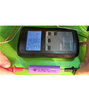 Аккумулятор FirstBattery Li-Ion FST18650 18650 2500mah 5C (17037)