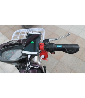 Коннектор USB для электротранспорта на руль in 9-90V out 5V 2.1A (19335) Коннектор USB для электротранспорта на руль in 9-90V out 5V 2.1A (19335)