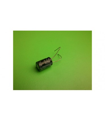 Конденсатор электролитический 4.7uF 400V (11645)