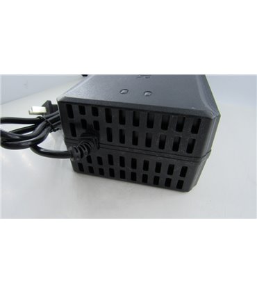 Зарядное устройство для кислотного аккумулятора 72V 20Ah 72-88V 2.8A (18847)