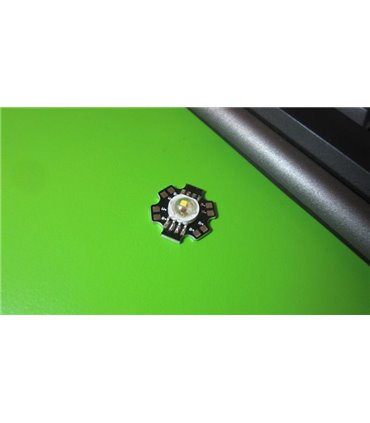 Светлодиод RGBW с радиатором 6000K 45mil 4*3W 700mA (12568)