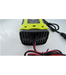 Автомобильное зарядное устройство для аккумулятора Xinriai Mayadi 12V 60Ah (19152)