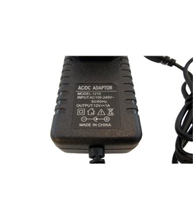 Импульсный блок питания адаптер 12V 1A штекер DC 5.5*2.1мм (11567) Импульсный блок питания адаптер 12V 1A штекер DC 5.5*2.1мм (11567)