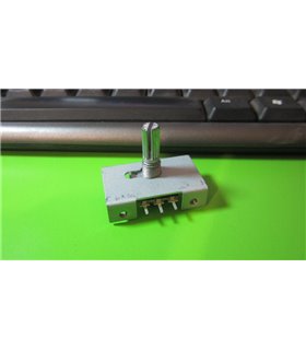 Металлический фиксатор для потенциометра (12579)