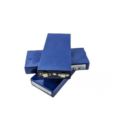 Аккумулятор LiFePo Weineng 3.2V 20Ah железо-фосфат 2.6mR (100191912)