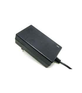 Блок питания зарядное устройство 21V 1A 5S Li-Ion (14726) Блок питания зарядное устройство 21V 1A 5S Li-Ion (14726)