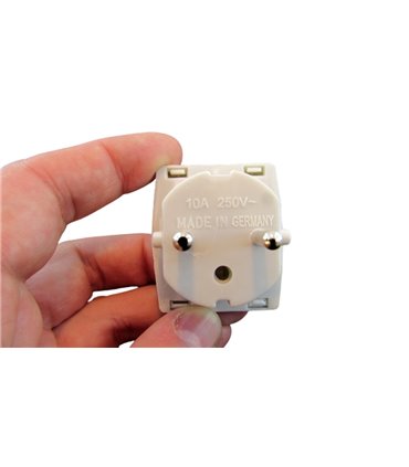 Универсальный переходник для розетки белый 250V 10A Germany (17393)